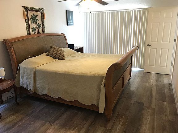 2nd image of 6576 Waterford Cir