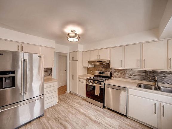 5th image of 6629 Westmoreland Dr