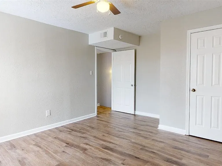 1803 Potomac Pl #B — Photo 13