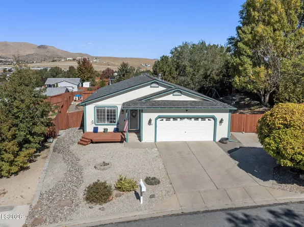 5687 Peach Ct, Sun Valley, NV 89433