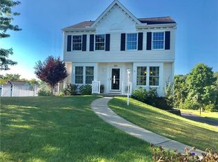311 Oak Wood Cir, Mc Donald, PA 15057
