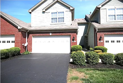 5010 Kames Sq Photo 1