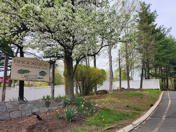 7 Padanaram Rd #189, Danbury, CT 06810