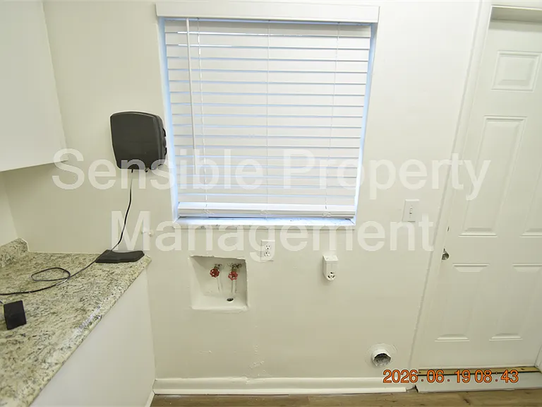 3273 Harbor Lake Dr — Photo 44