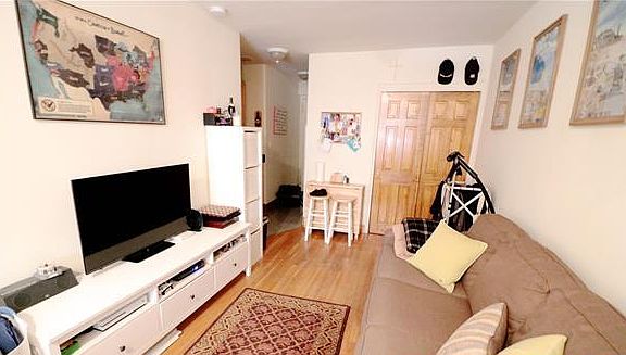 5th image of 255 W 75th St APT 1A