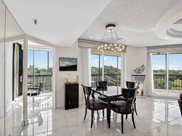 5301 Fountains Drive S #501, Lake Worth, FL 33467