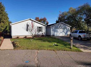 777 Park St, Ishpeming, MI 49849