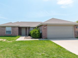 997 Josie Kate Ln, Springdale, AR 72764