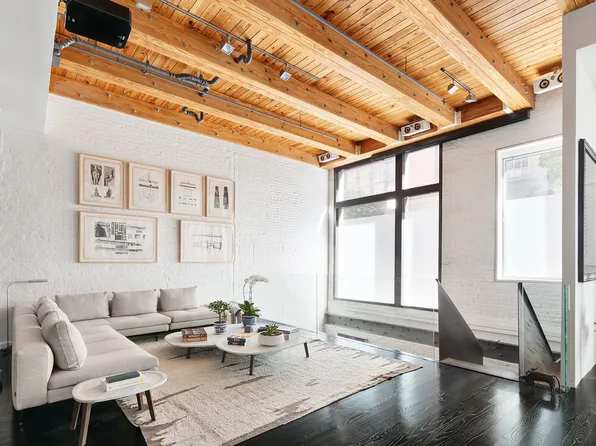 136 Baxter Street image 1 of 14