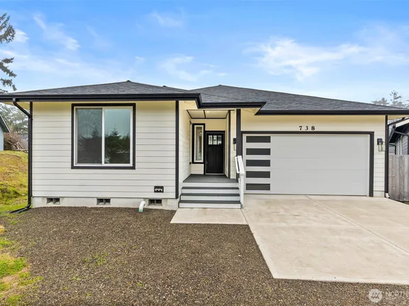 738 Gadwell Court SE, Ocean Shores, WA 98569