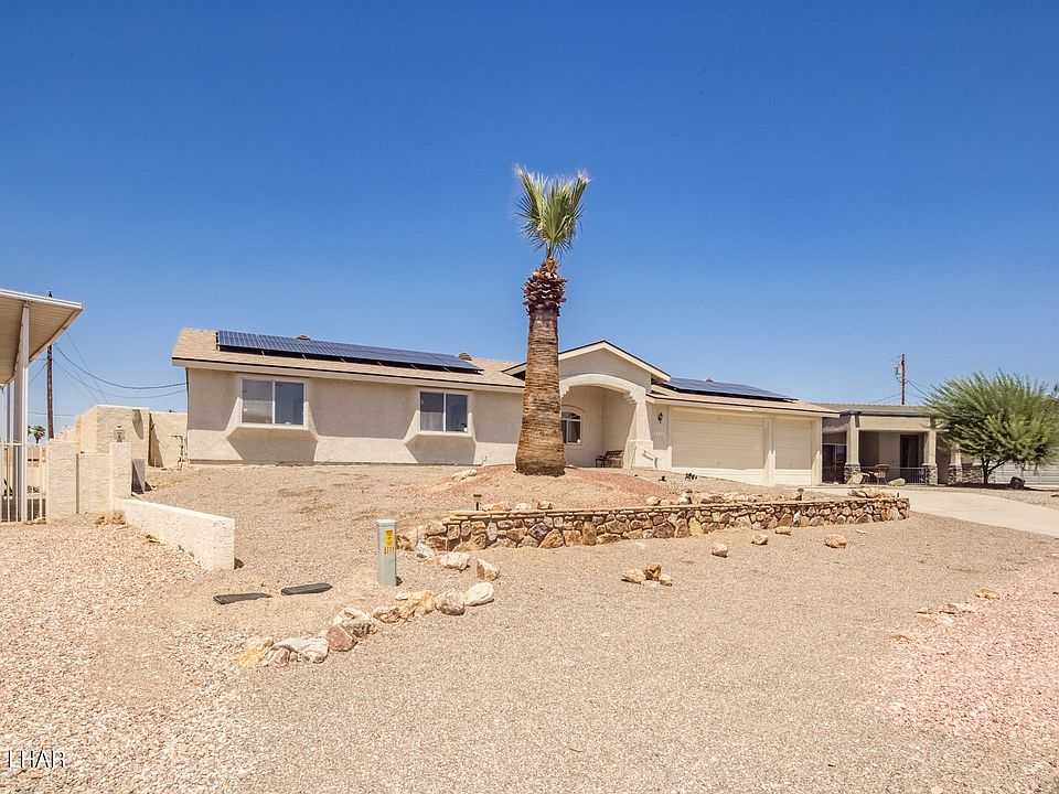 1st image of 3235 Arapaho Dr