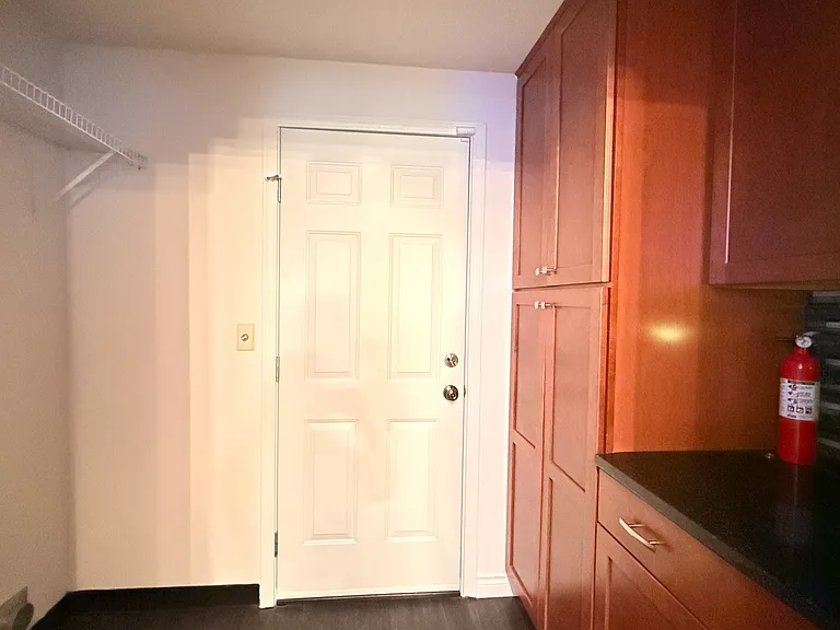 204 NE 148th Ave — Photo 9