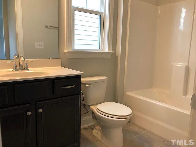 1033 Canyon Shadows Ct — Photo 9