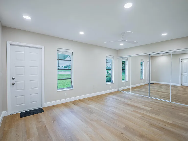 14339 Canalview Dr #D — Photo 11