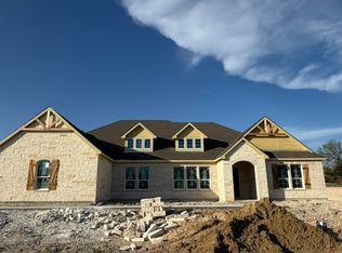 1000 Perrin Ln, Van Alstyne, TX 75495