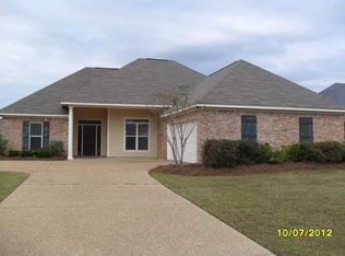 315 Red Cedar Dr, Brandon, MS