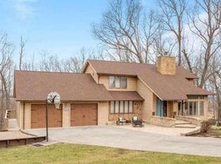 5679 Howell Dr, Dublin, VA 24084