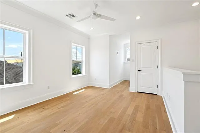 325 Focis St — Photo 18