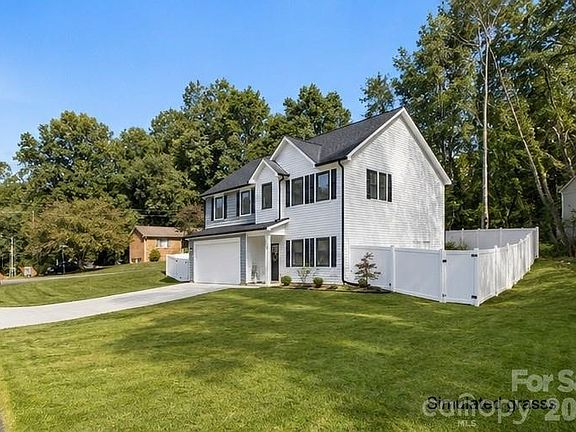 2nd image of 4147 2nd St NE