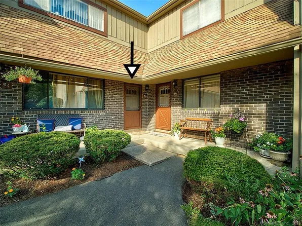 50 Orangewood West #50, Derby, CT 06418