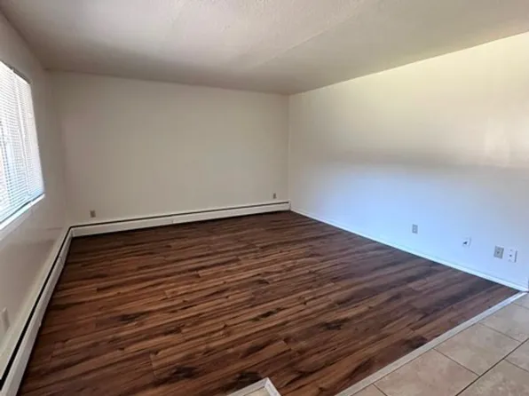 Union Manor Apartments