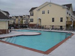 36 Marina Dr, Bayonne, NJ 07002