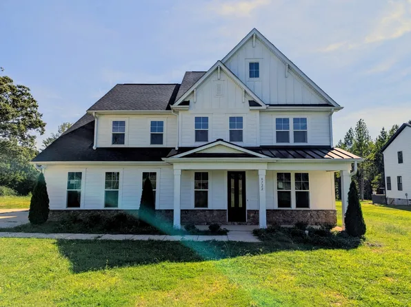 8722 Sherrills Ford Rd, Sherrills Ford, NC 28673