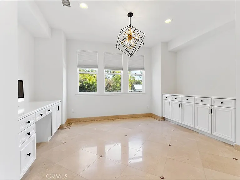 4116 Dakota Dr — Photo 15