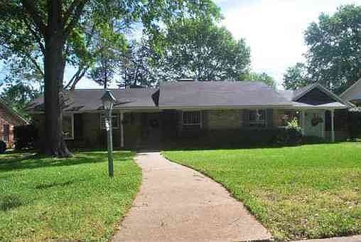1st image of 3306 Lynnwood Dr