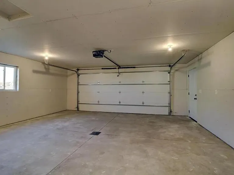 706 Prairiewind Ave — Photo 13