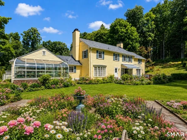 90 Sage Road, Woodbury, CT 06798
