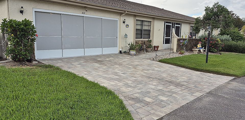 1st image of 2111 N Halcyon Dr
