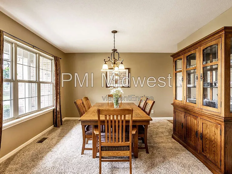 3712 Kinnett Ln — Photo 13