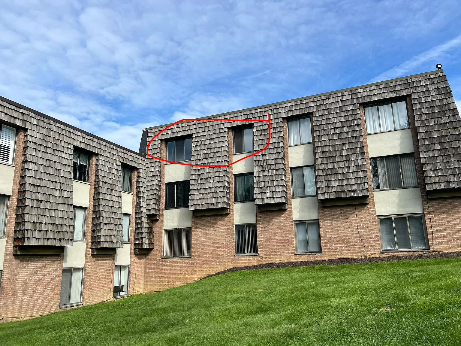 1 bed, 845 sqft, $1,195 — Photo 2