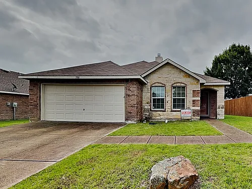 708 Moss Glen Trl Photo 1 708 Moss Glen Trl Photo 1