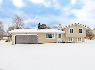 2860 Pine Ct, Perry, OH