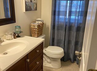 5310 Salt Rd, Clarence, NY 14031