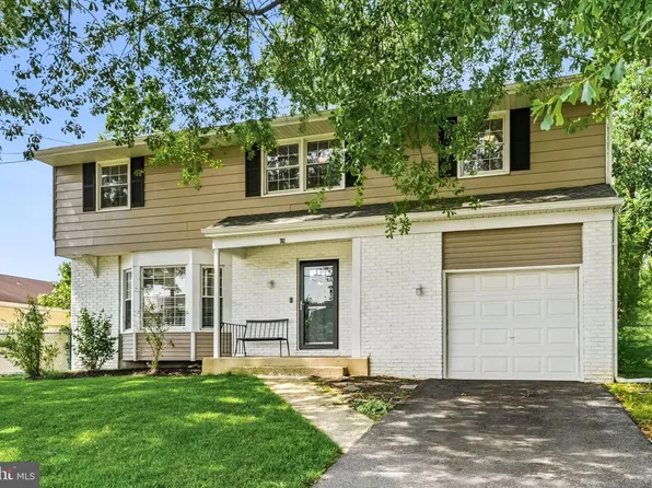 702 Wood Ln, Cinnaminson, NJ 08077