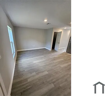 1005 N Tangerine St — Photo 10