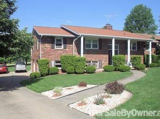 4411 Fairway Dr, Steubenville, OH 43953