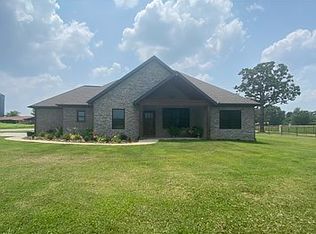 6873 E Downum Rd, Springdale, AR 72762