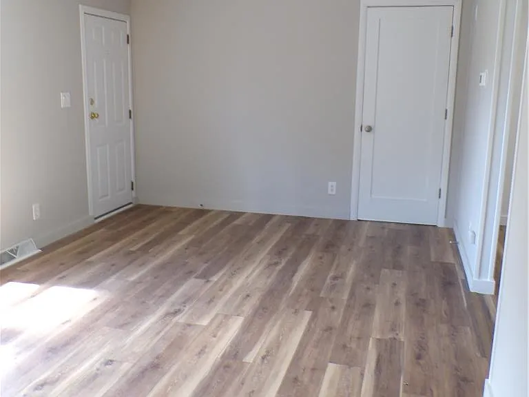 7877 Gun Club Rd — Photo 3