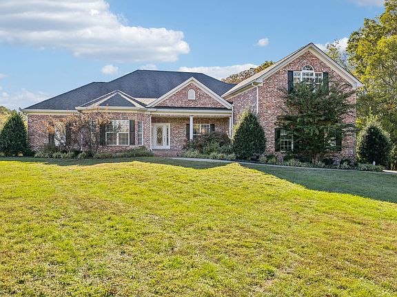 2nd image of 5501 Broken Ridge Hollow Ln