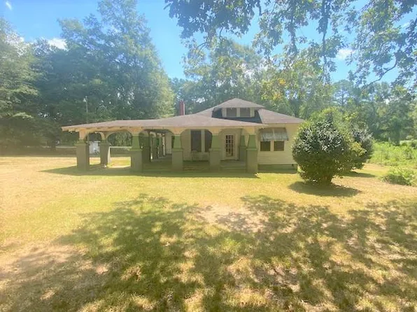 8104 Centerville Rd, Magnolia, MS 39652