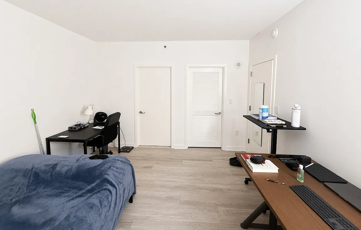 1 bed, 250 sqft, $3,295 — Photo 2