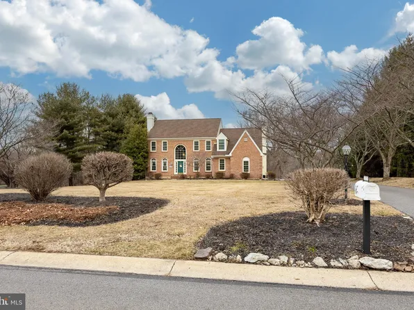 1373 Pennsridge Pl, Downingtown, PA 19335