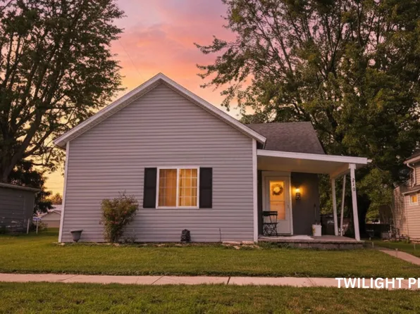 210 W Montford Ave, Ada, OH 45810