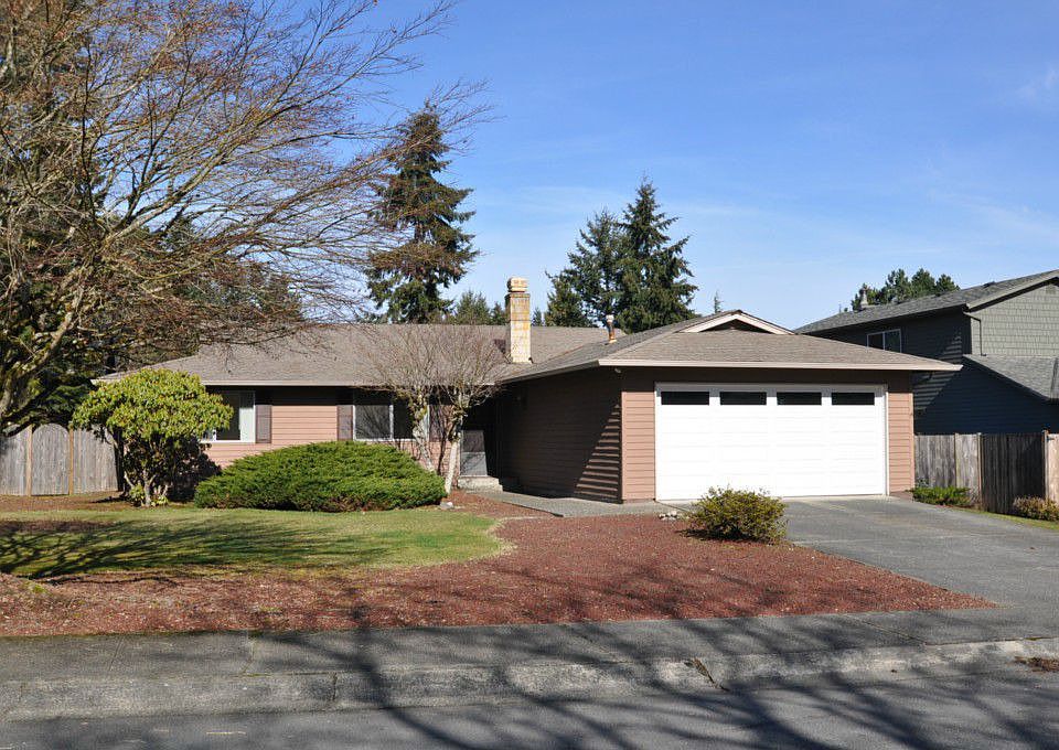 1st image of 14208 NE 62nd St