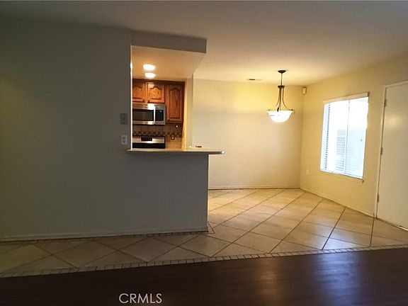 4th image of 4859 Jackson St