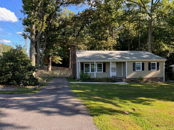 8029 Robert Bruce Dr